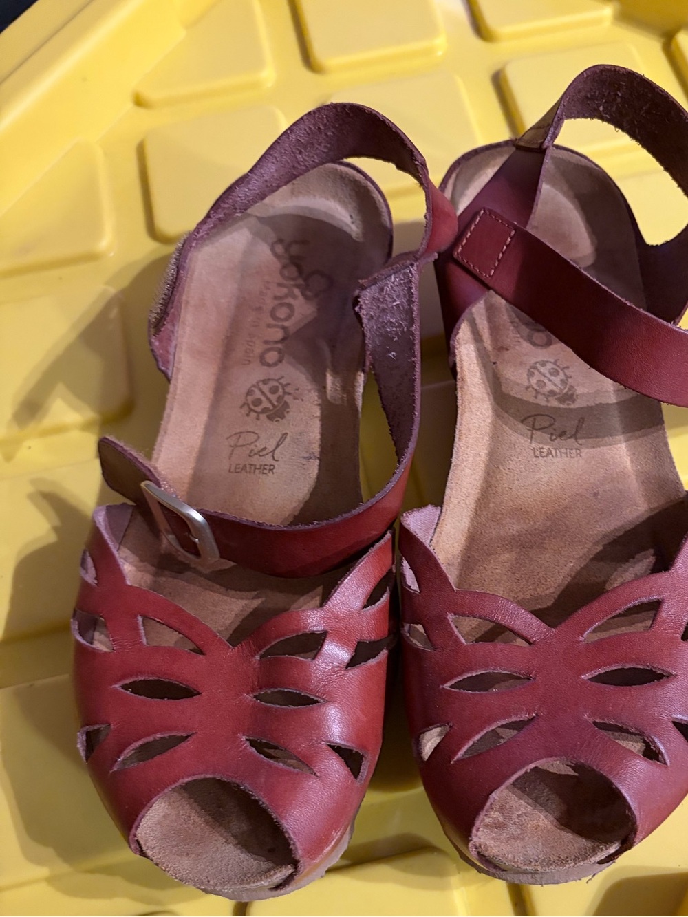 Women’s Red Leather Cutout Slingback Sandals